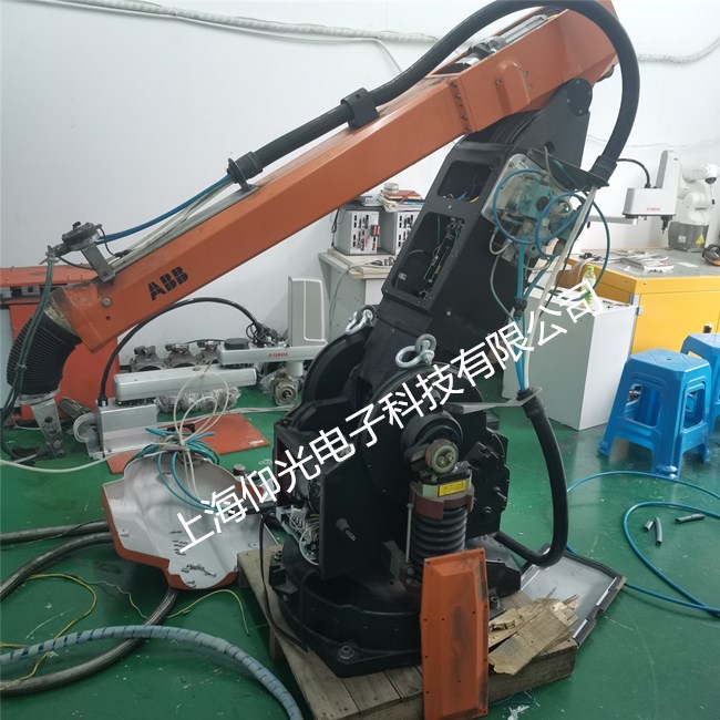 ABB機(jī)器人維修時(shí)常見(jiàn)的九大故障維修