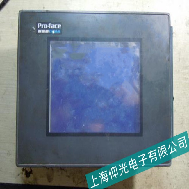 鹽城普洛菲斯觸摸屏GC-4401W上電后變藍(lán)屏故障維修大概價(jià)格
