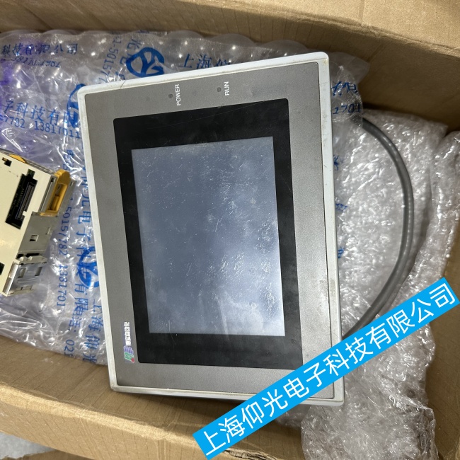 宜昌斯美特觸摸屏GD17n-BST2E-C0液晶屏顯示豎條橫條多畫(huà)面故障維修公司